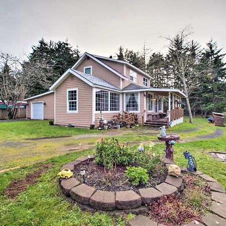 Updated Coos Bay Home About 2 Mi To Pacific Ocean Exterior photo